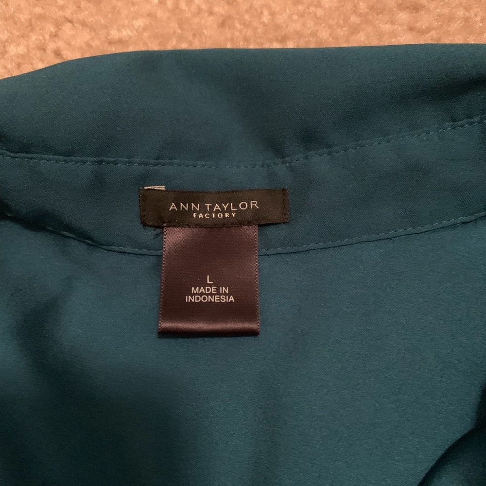 Green Polyester Blouse - image 2